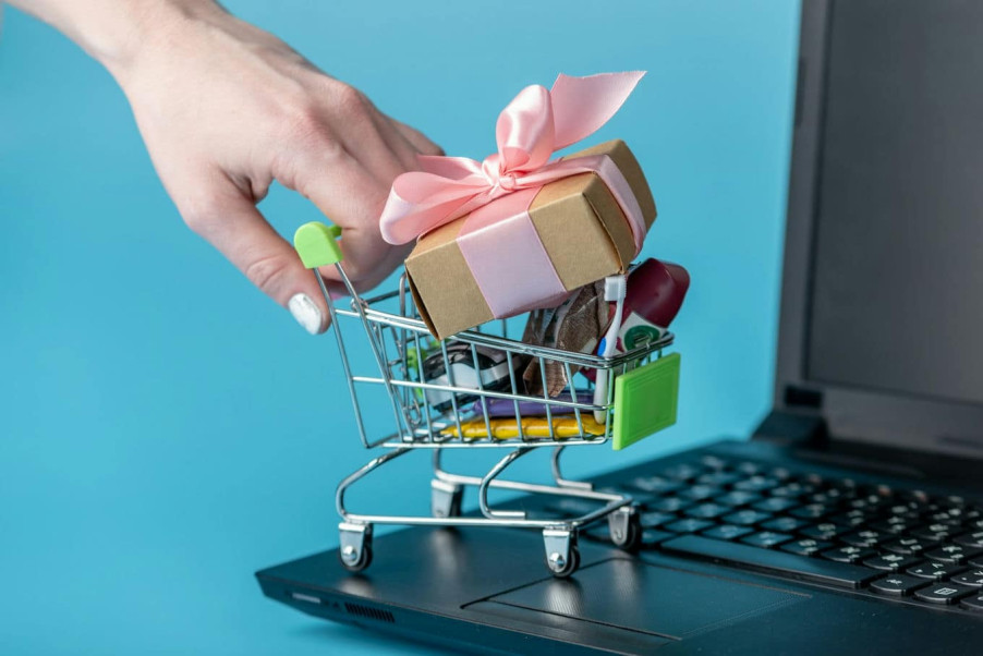 Zalety zakupów w internetowym sklepie z zabawkami dla dzieci